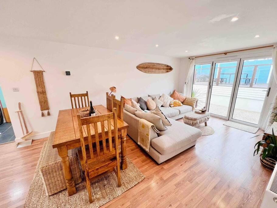 The Hideout - Newquay - Fully Stocked Eco Escape * Newquay (Cornwall)