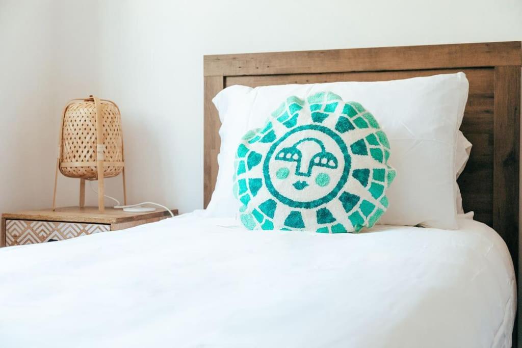 The Hideout - Newquay - Fully Stocked Eco Escape Holiday home *
